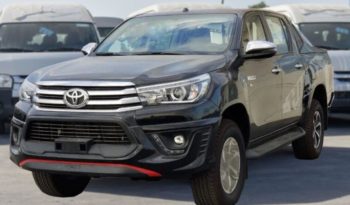 TOYOTA HILUX DOUBLE CAB SR5 2020 complet